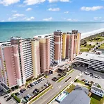 Baywatch Resort Oceanfront Dream Maker