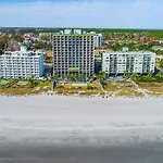 Cozy 1 Bedroom Condo- Immaculate Oceanfront Views- Monterey Bay 1617