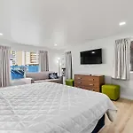 Studio W 1 King Bed Sofa Bed Near Main St