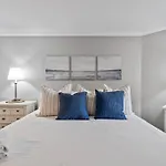Cozy 2 Bedroom Condo At Ocean Creek Resort