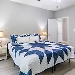 Serenity By The Shore 3Br2Ba