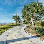 Bay View Resort 1004