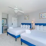2Br Condo With 2 Private Entrances! Yacht Club Villas 1-501 B&C