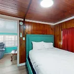 Flamingo House