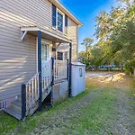 Dazzling Centrally Located Ocean View W 2 Kings, Huge Private Yard, 2 Decks, Firepit, Bbq