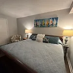 Direct Oceanfront 2 King Suites112 North Myrtle