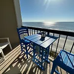 Direct Oceanfront 2 King Suites112 North Myrtle