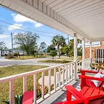 \'Coral Cottage\' - North Myrtle Beach Family House