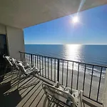 Arcadian II - Oceanfront - Snowbirds Welcome-Highly Sought After Area
