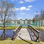 Beachy First-Floor -1 Bed 1 Bath Condo - Myrtle Beach Resort 4102