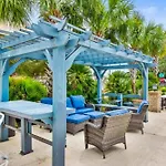 Holiday Towers 603