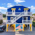 Beach Nest 3 Stylish Condo 2Min Walk To Beach