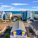 Beach Nest 1 Stylish Condo 2Min Walk To Beach