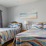 Mv105B Myrtle Villa 4Br/3B Across From The Beach Game Room