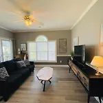 Cute Stylish And Comfy Condo In The Center Of Mb