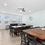225 1St A By Together Resorts