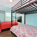 407 9Th Ave D By Together Resorts