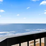 New Oceanfront Studio Condo In Resort W/ Pools & Hot Tubs