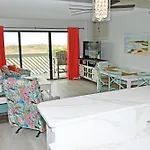 Ocsh105 Ocean Shores Oceanfront 3Br/2B Condo, Private Balcony