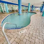 Oceanfront Convenience On Lower Floor, Heated Pool