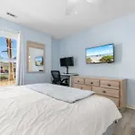 Charming Condo In Savannah Shores- No Stairs! Close To Beach!