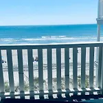 2 Bedroom Garden City Ocean Front