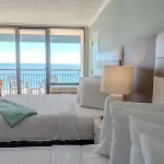 Charming Oceanfront Queen Suite! Ocean Reef 509