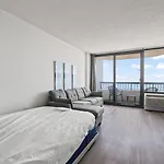 Compass Cove 759 - Oceanfront