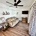 Ocean Lakes Luxurious 3 Bed Home