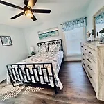 Ocean Lakes Luxurious 3 Bed Home