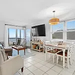 Palmwood Villas - Our Place By The Sea