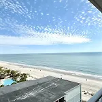 Updated Oceanview King Studio! Sleeps 4! Sea Mist 51104
