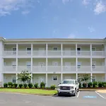 Myrtle Beach Condo With Community Pool Views!