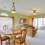 Myrtle Beach Condo With Community Pool Views!