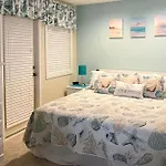 Myrtle Beach First-Floor Gem Pool And Beach Access