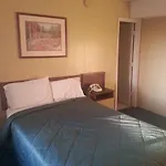 Sunrise Motel