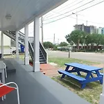Midtown Cottages