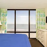 Schooner Beach And Racquet Club By Capital Vacations