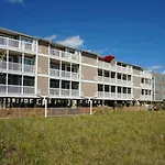 Raintree Condo 2E
