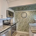 Breezy Murrells Inlet Condo With Deck Walk To Beach
