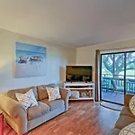 Oceanside Myrtle Beach Condo With Pool Access And Patio