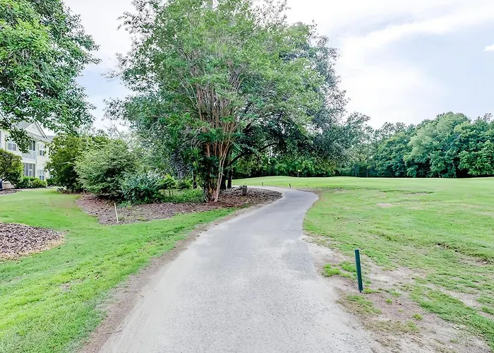 Legends Resort - Montrose Ln - C