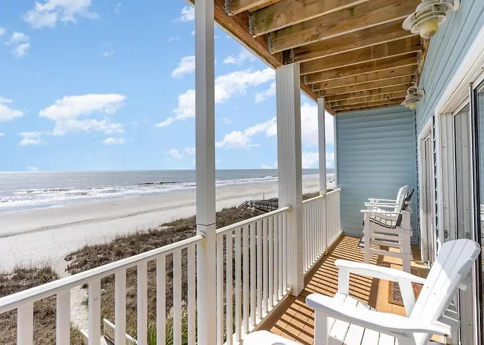 Spacious Penthouse Ocean Front 7 Bedroom Condo - Ambassador Villas Unit 401