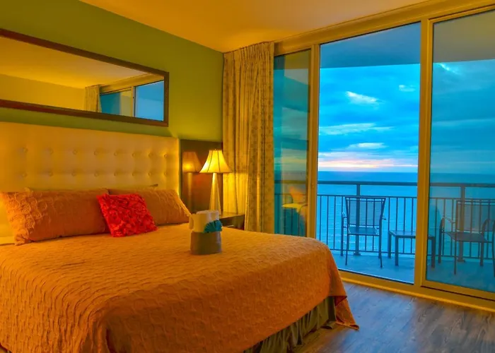 Huge Ocean Front Condo, Amazing Views