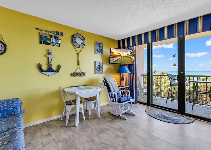 1Br Oceanfront Condo With Pool & Balcony