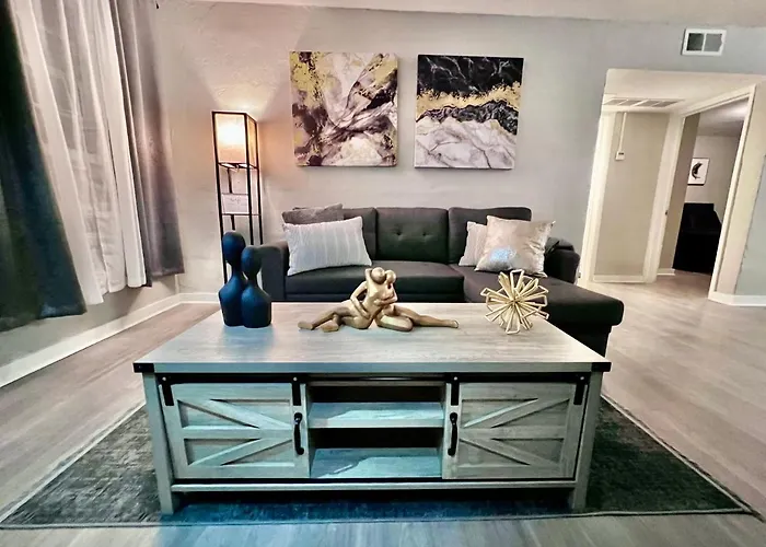 Short Walk To Beach, Central Hvac, Fast Wifi - 104