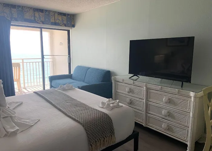 Oceanfront Studio W Balcony For Weekend Getaway