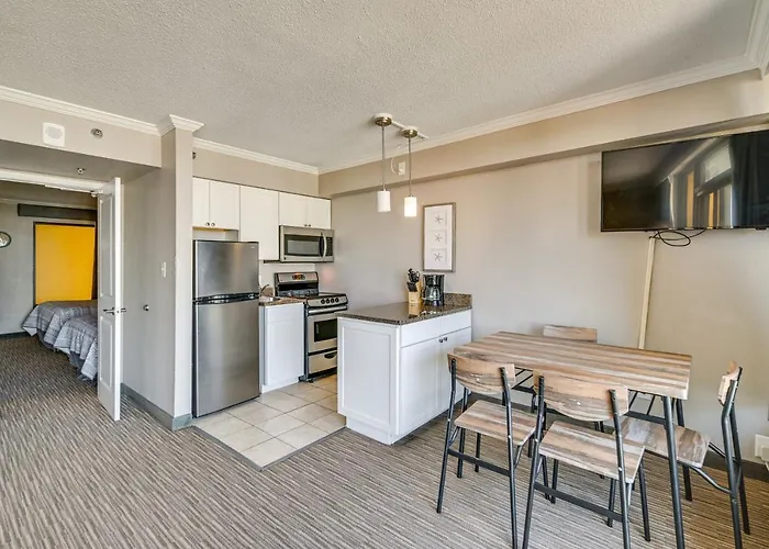 Resort Condo With Ocean View And Myrtle Beach Access