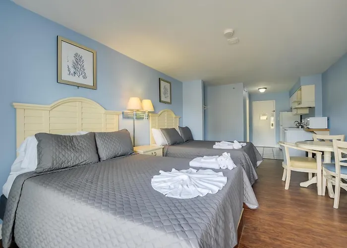 Beach Life Resort Studio With Balcony!