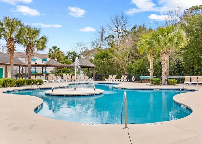 Charming Condo In Savannah Shores- No Stairs! Close To Beach!
